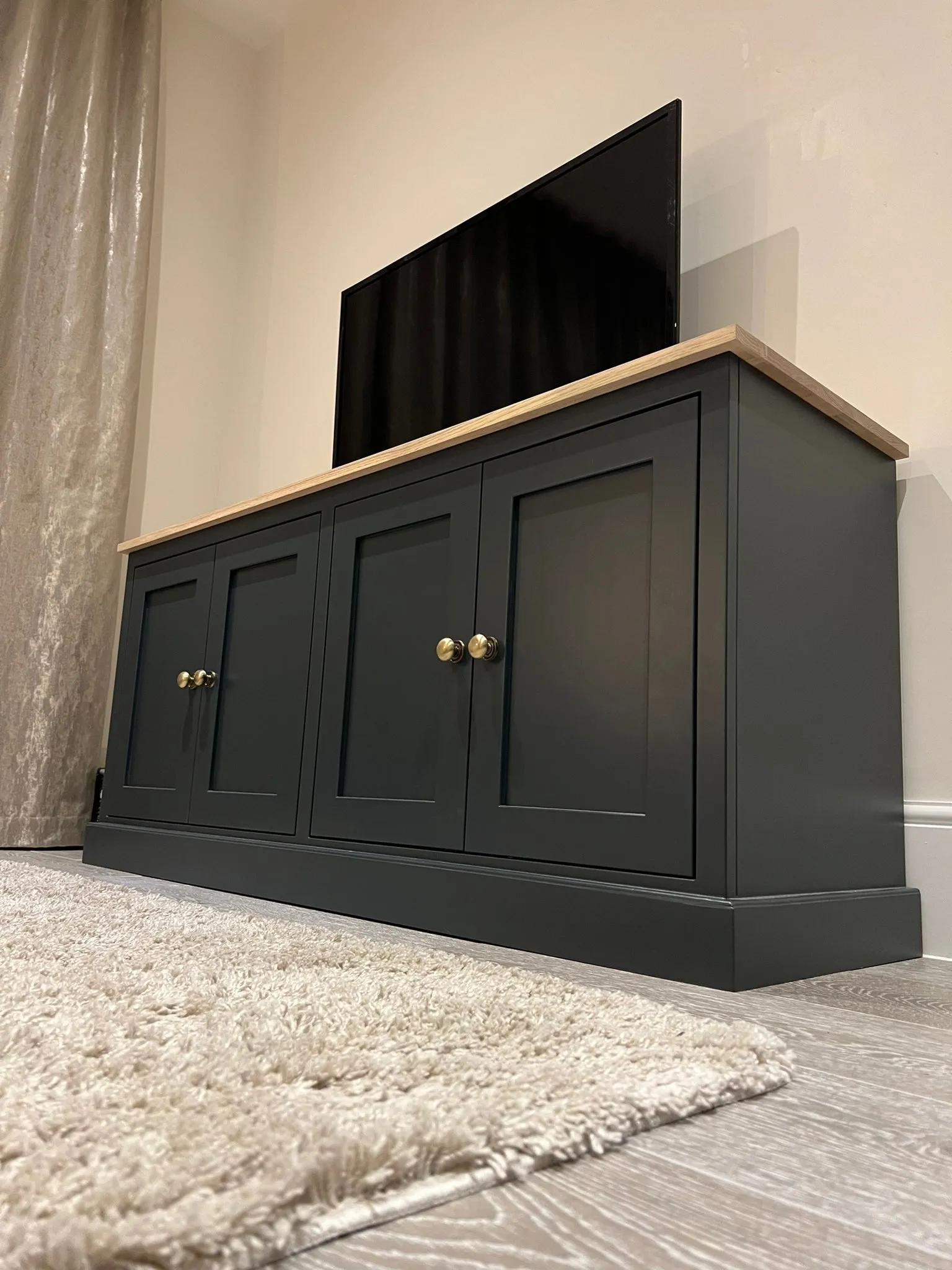 Traditional Shaker TV Cabinet