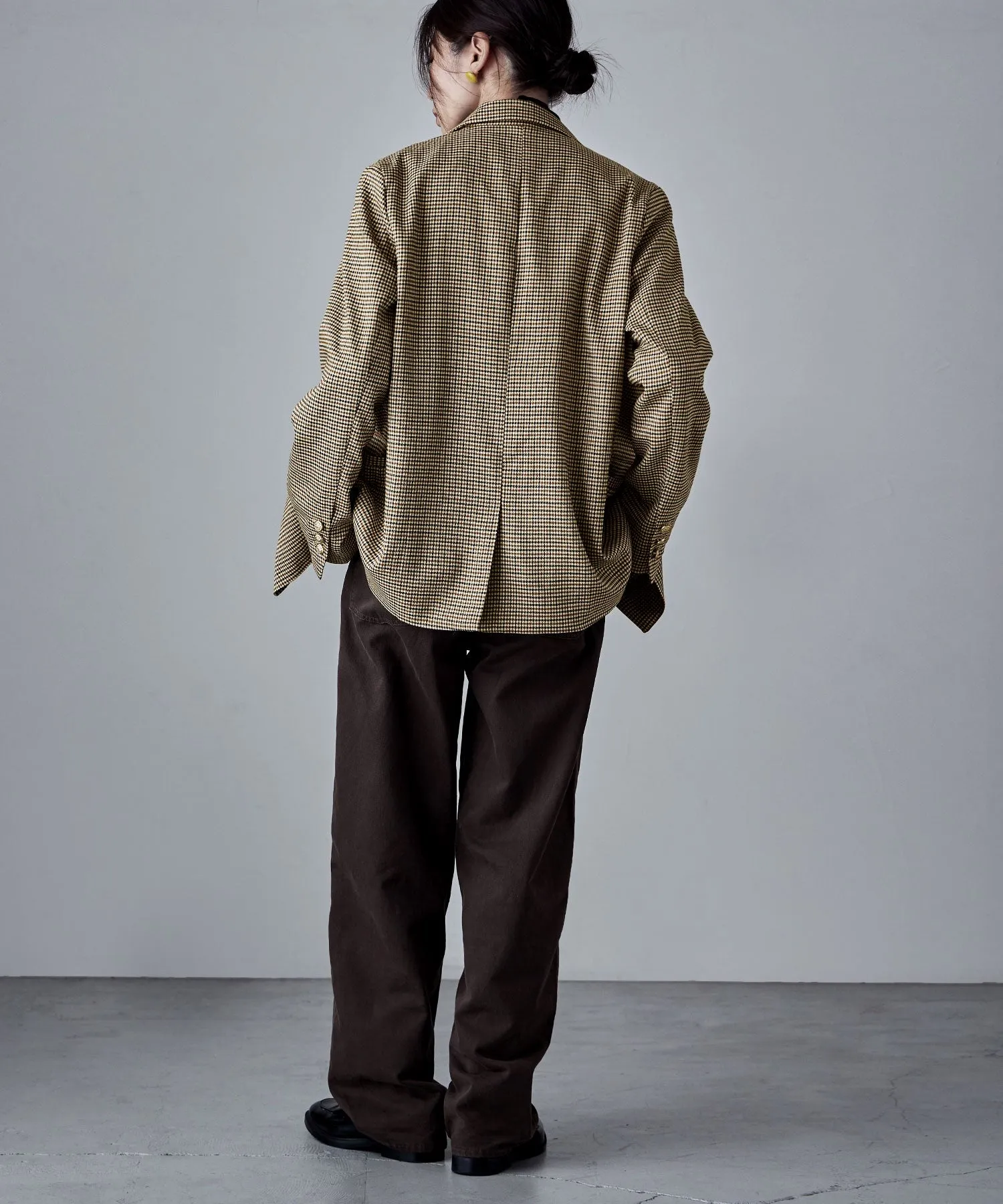 Traditional twill tailored jacket