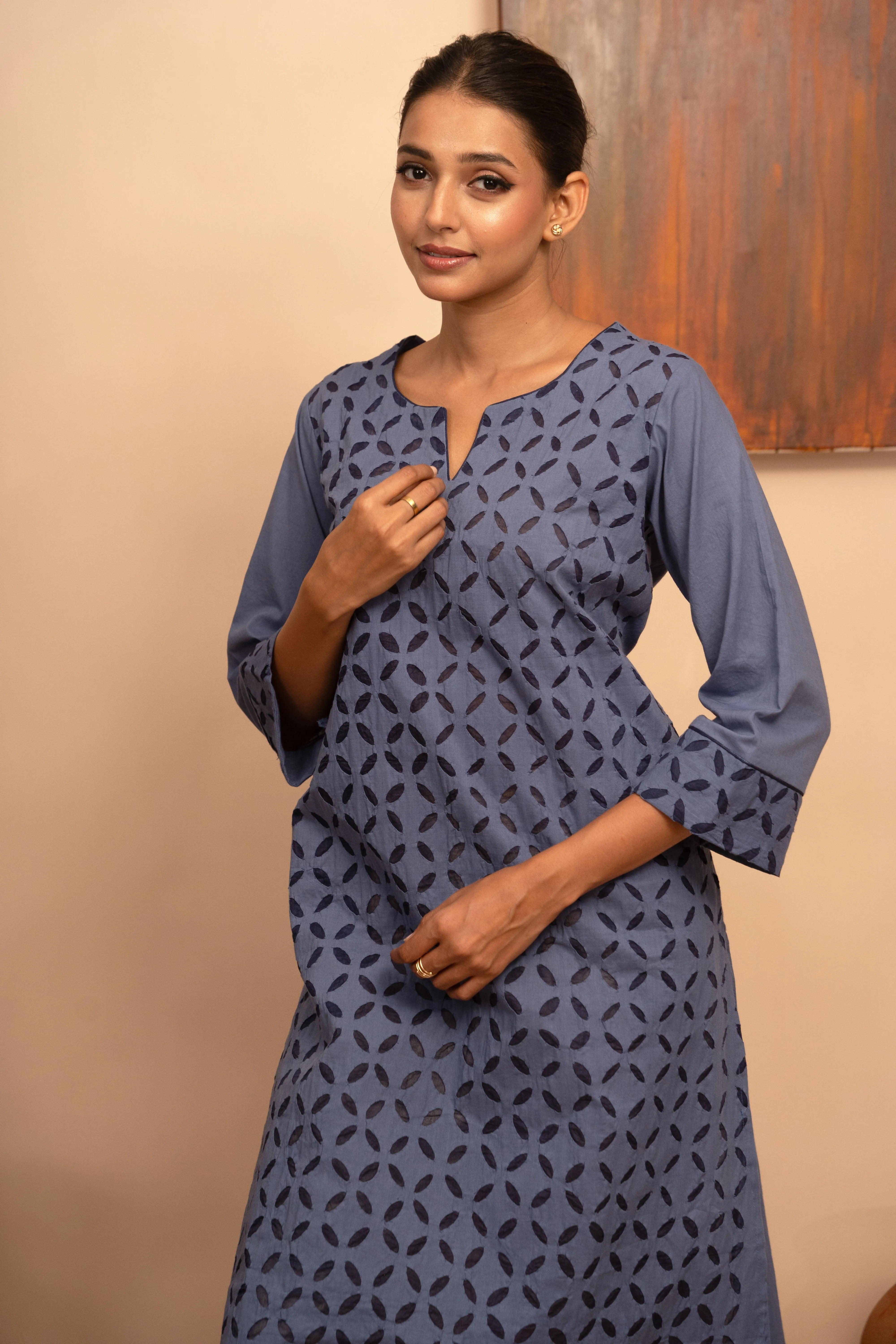 Womens Handcrafted Appliqu Regular Fit Kurta