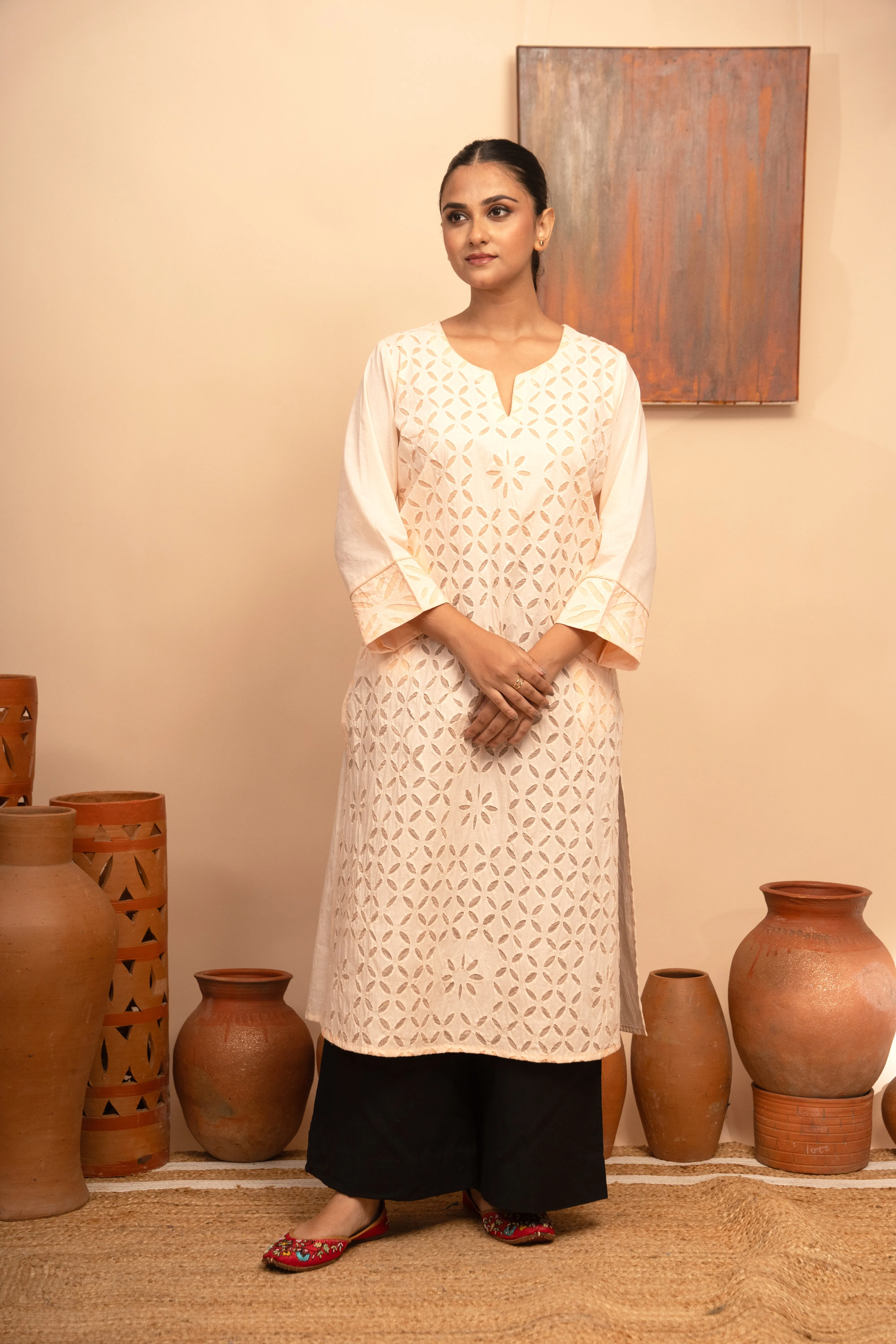 Womens Handcrafted Appliqu Regular Fit Kurta