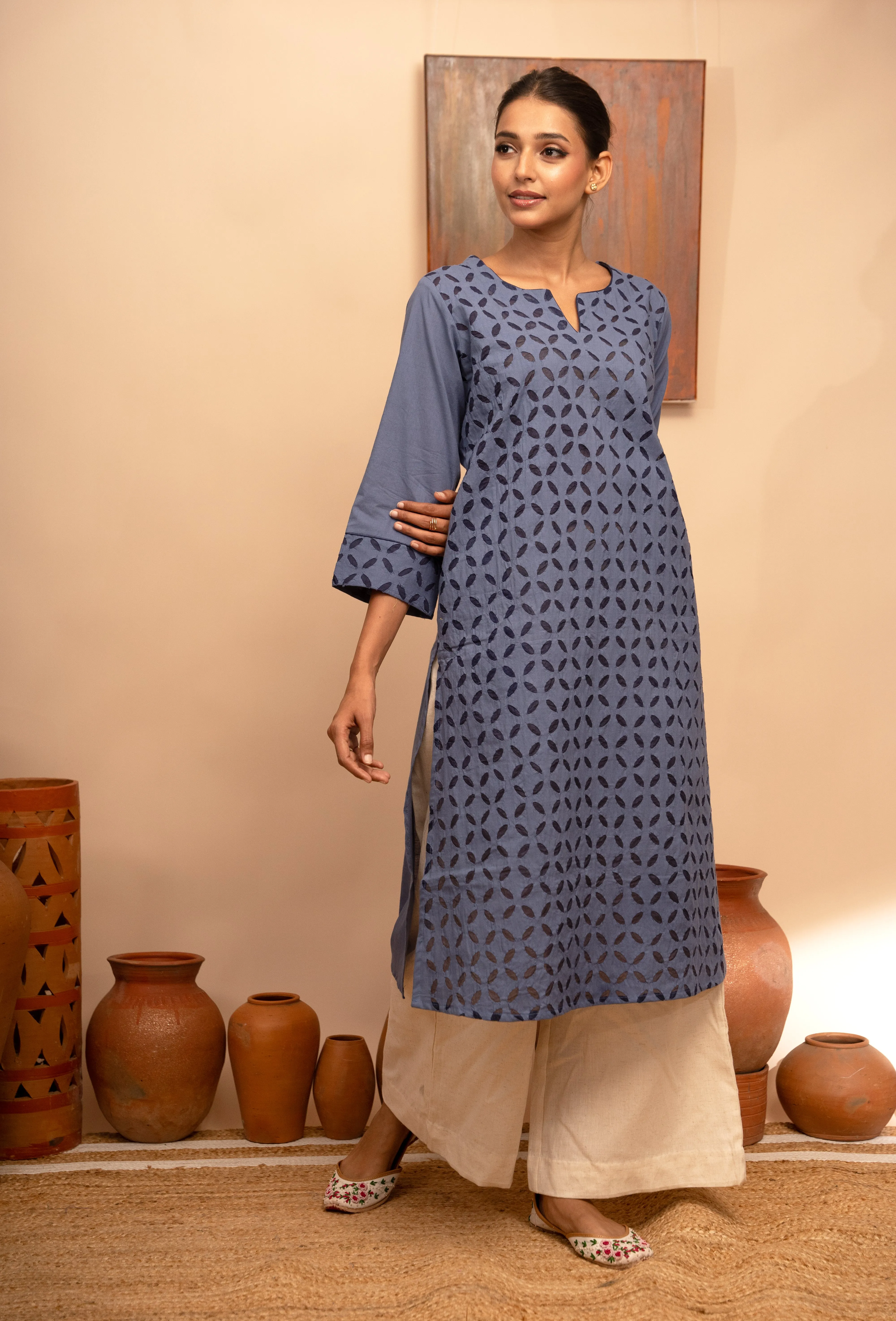 Womens Handcrafted Appliqu Regular Fit Kurta