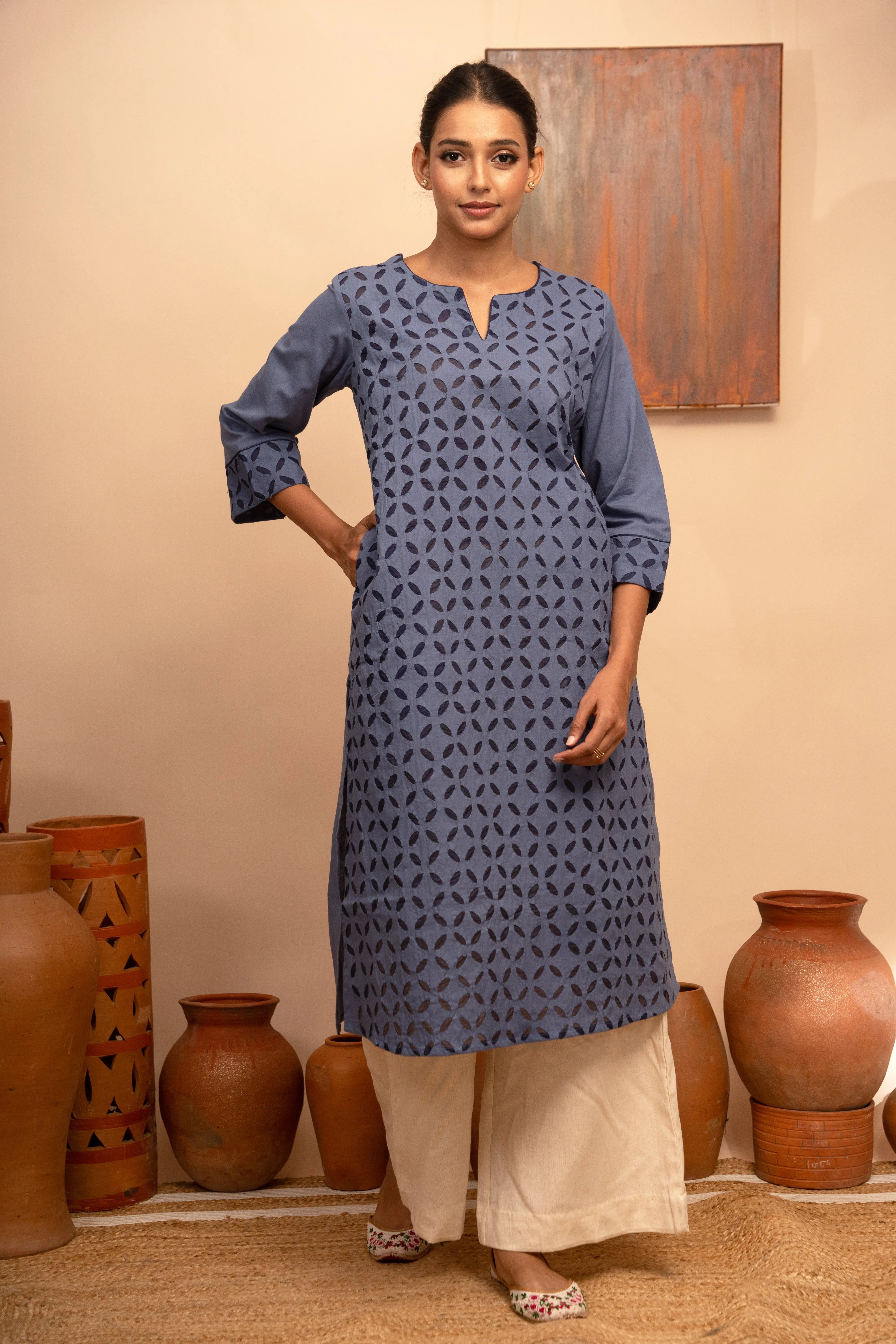 Womens Handcrafted Appliqu Regular Fit Kurta